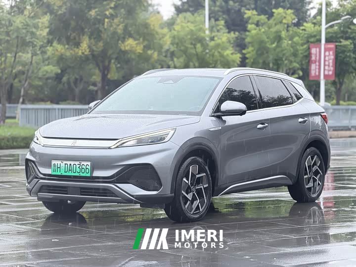BYD PLUS 510KM Flagship Version - автомобиль из Китая