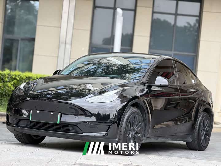 Tesla Model Y Edition