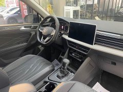 Volkswagen L 330TSI 2WDR-Line Edition - фото 12