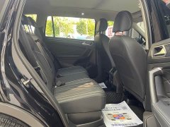 Volkswagen L 330TSI 2WDR-Line Edition - фото 13
