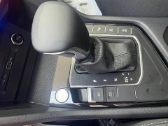 Volkswagen L 330TSI 2WDR-Line Edition - фото 18
