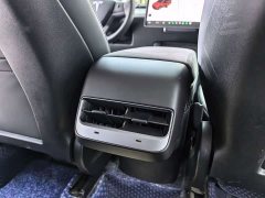 Tesla Model Y Long Range Edition 3D7 - фото 15