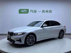 BMW 3 320i - фото 1