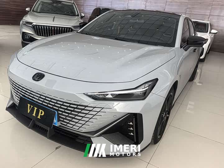 Changan UNI-V 1.5T Premium Version