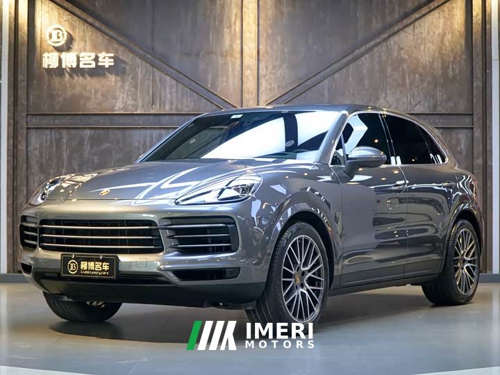 Porsche Cayenne 2019 Cayenne 3.0T - автомобиль из Китая