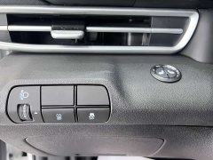 BMW 1.5L CVT GLX Edition - фото 18