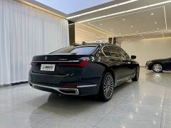 BMW 7 740Li Version Luxury - фото 12