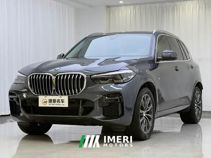 BMW X5 xDrive30i M - автомобиль из Китая