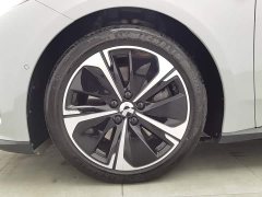 Nio ET5T 75kWh Touring - фото 17