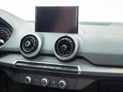 Audi Q2L 2024 35TFSI aggressive and dynamic - фото 15