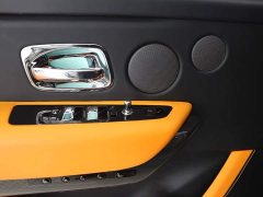 S800 Black Badge - фото 16