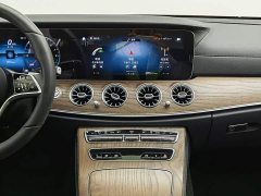 Mercedes-Benz E 350 e L - фото 12