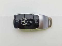 Mercedes-Benz E 350 e L - фото 19