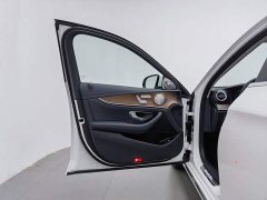 Mercedes-Benz E 350 e L - фото 8