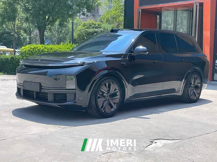 Li Auto L8 Max - автомобиль из Китая