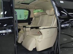 Mercedes-Benz 2.5L Premium Edition - фото 7