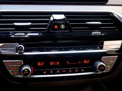 BMW 5 Series 530Li leading M sports package - фото 17