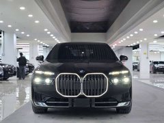 BMW 7 740Li Deluxe Version Luxury - фото 2