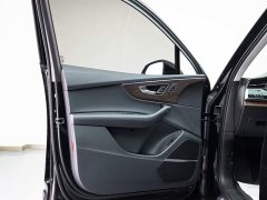 Audi Q7 2023 55 TFSI quattro S line Sport - фото 11