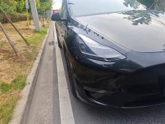 Tesla Model Y Edition - фото 12