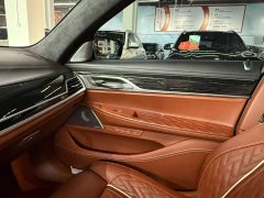 BMW 7 M760Li xDrive V12 - фото 19