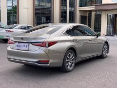 Lexus ES 200 Edition - фото 6