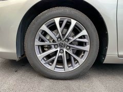 Lexus ES 200 Edition - фото 7