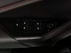 BMW 300TSI DSG Edition - фото 9