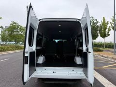 BMW 2.0T 6MT Version7 - фото 12