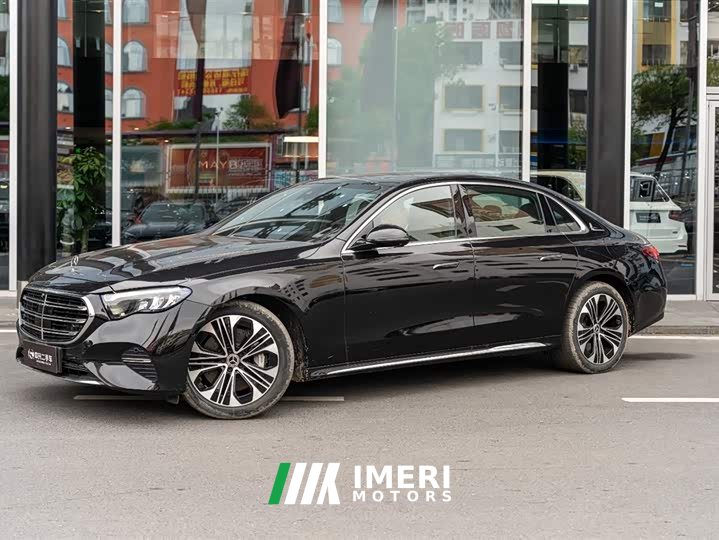 Mercedes-Benz E 350 e L - автомобиль из Китая