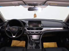 Honda Accord 2018 260TURBO Premium Edition National V - фото 13