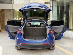 Tesla Model Y Edition - фото 11