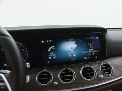 Mercedes-Benz E 300 L Fashion Version - фото 12