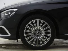 Mercedes-Benz E 300 L Fashion Version - фото 20