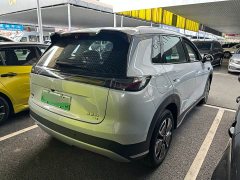 BMW 05 DM-i 220 Edition - фото 4