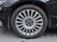 Mercedes-Benz E 300 L Fashion Version - фото 12