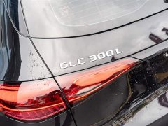 Mercedes-Benz GLC 300 L 4MATIC Version 5 - фото 8