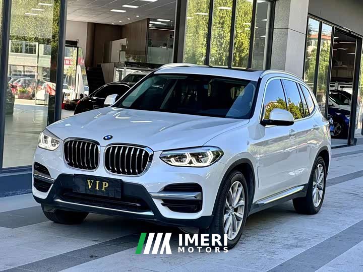 BMW X3 xDrive28i Luxury - автомобиль из Китая