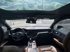 Volvo XC60 T5 AWDLuxury Edition - фото 4