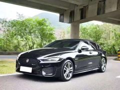 Volvo XEL 2.0T 250PS R-DYNAMIC S Edition - фото 1