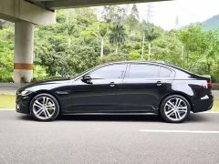 Volvo XEL 2.0T 250PS R-DYNAMIC S Edition - фото 3