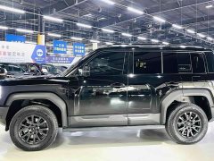 4.0T 5 Edition - фото 3