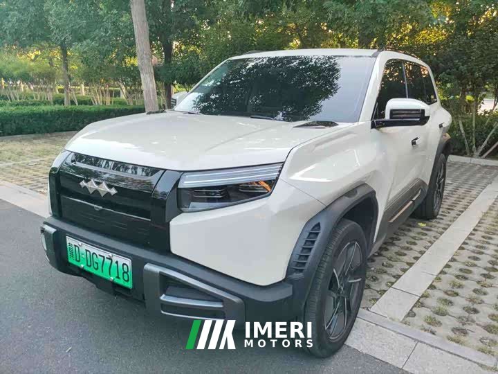 4.0T 3 501KM AWDMax Edition - автомобиль из Китая