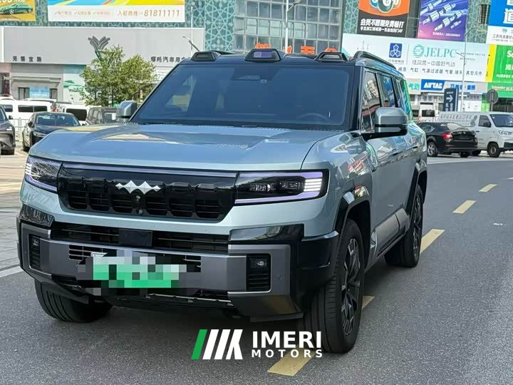 4.0T 8 Flagship Edition 7 - автомобиль из Китая