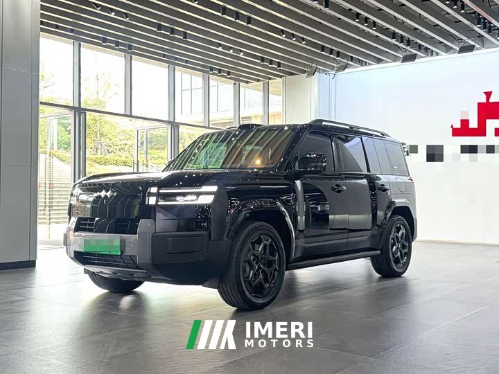 4.0T 7 190KMAWDUltra Edition - автомобиль из Китая