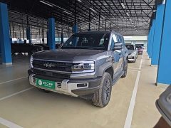 4.0T 5 Edition - фото 2