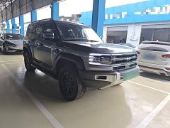 4.0T 5 Edition - фото 4