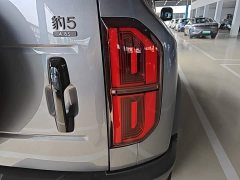 4.0T 5 Edition - фото 8