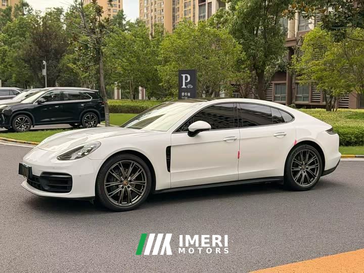 Porsche Panamera 2.9T Edition