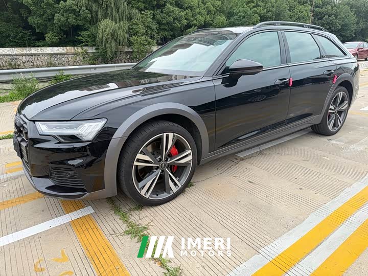 Audi A6 allroad quattro 55 TFSI DeluxeOff-Road Version - автомобиль из Китая